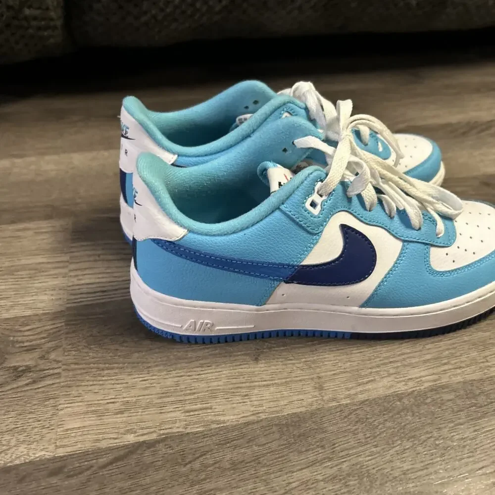 Nike Air Force 1 LV8 2 (GS) Shoes Big Kids SZ 6.5Y Light Photo Blue DZ2660-100